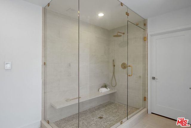 10436 Cheviot Drive, Los Angeles CA: https://media.crmls.org/mediaz/4dd8bc1a-9f09-4464-8f36-71131014dc20.jpg