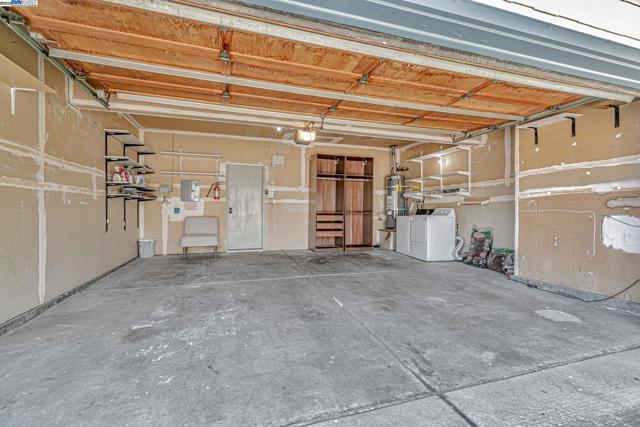 4772 Mendocino Ter, Fremont CA: https://media.crmls.org/mediaz/4dd8d662-0c7a-4dde-a28f-72122f945999.jpg