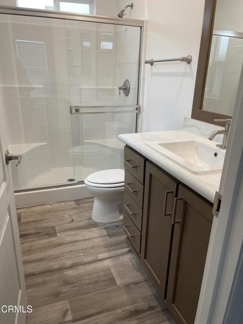 Detail Gallery Image 3 of 11 For 1908 B Sorrel St, Camarillo,  CA 93010 - 2 Beds | 2 Baths