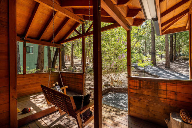 24542 Fern Valley Road, Idyllwild CA: https://media.crmls.org/mediaz/4dda0c95-99c3-4dab-8901-f02cf2faafd4.jpg