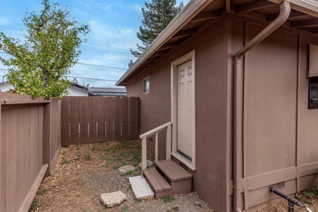 8420 David Court, Gilroy CA: https://media.crmls.org/mediaz/4dda50f1-a68e-45f3-a200-a18db074278e.jpg