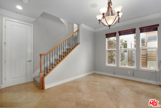 6011 Dawn, Playa Vista CA: https://media.crmls.org/mediaz/4ddadf4e-53f2-4006-8be5-49da5d623d3e.jpg