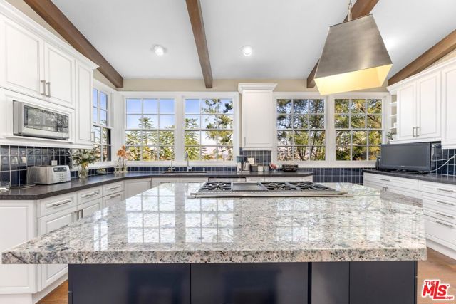 Drew Fenton | 2270 The Terrace Los Angeles CA | MLS: 7163298
