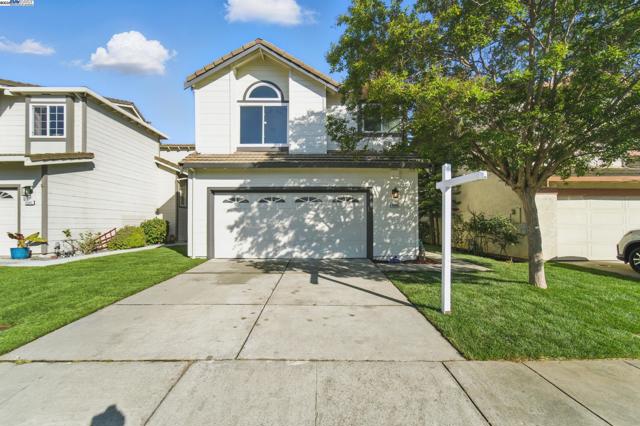 35864 Killorglin Cmn, Fremont CA: https://media.crmls.org/mediaz/4ddb266e-d264-40d6-a1e8-d88fdd6f0b38.jpg