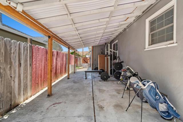 32027 Carroll Avenue, Hayward CA: https://media.crmls.org/mediaz/4ddb6776-c9a6-44d8-b188-e6d0da6abc4d.jpg