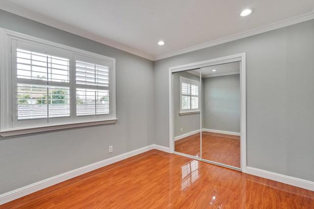 4611 Carmen Way, Union City CA: https://media.crmls.org/mediaz/4ddd3dbe-46ab-450d-b039-551f1521d7e3.jpg