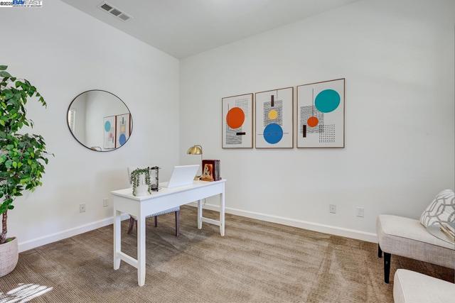 1440 Riva Trigoso Dr, Manteca CA: https://media.crmls.org/mediaz/4ddd6aa9-c4be-423e-81f0-6fb3040a8e11.jpg