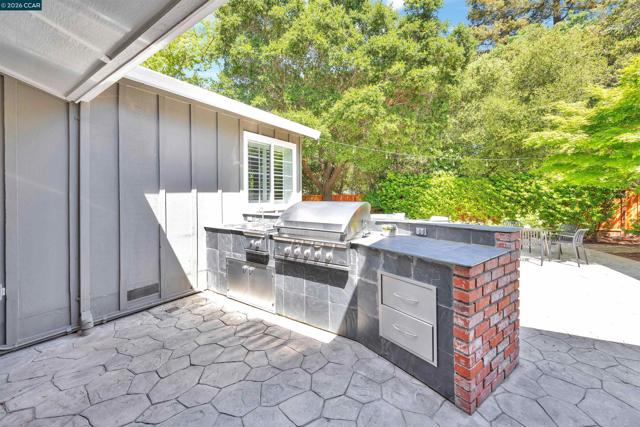 Image 36 of 41 For 3553 Via Los Colorados