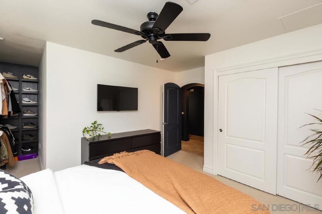 1225 Island - photo 17