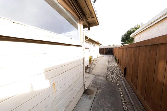 2178 Monticello Avenue, San Jose CA: https://media.crmls.org/mediaz/4de06acc-1830-4ef7-a914-562f9a06c2e1.jpg