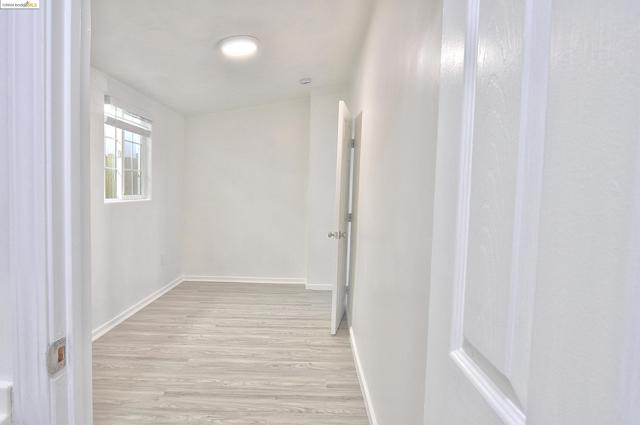 Image 14 of 27 For 3521 Midvale Ave