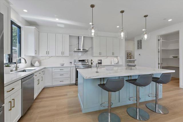 2572 Borax Drive, Santa Clara CA: https://media.crmls.org/mediaz/4de1a9d6-8996-42d2-8d5b-ee1b49fd422d.jpg