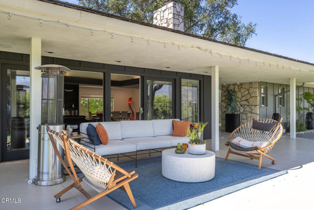 3608 Hampstead Road, La Canada Flintridge CA: https://media.crmls.org/mediaz/4de1fccd-809a-49aa-850e-aeb2daf54419.jpg