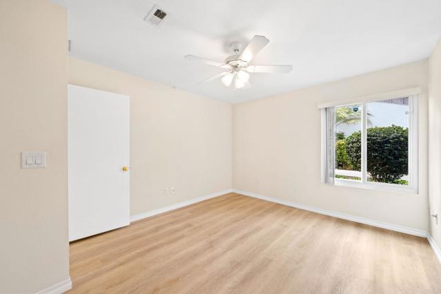 3442 Thunder Drive, Oceanside CA: https://media.crmls.org/mediaz/4de2aaec-bad8-4f1f-8e06-3574abd03277.jpg