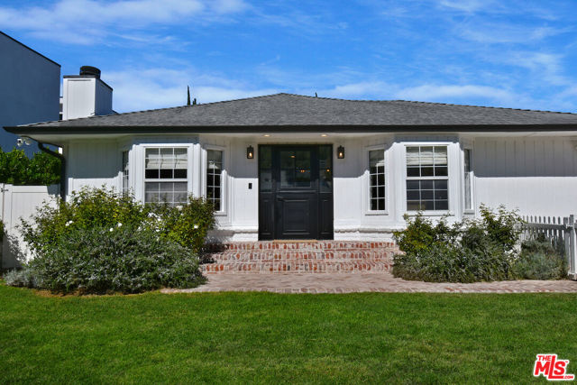 18033 Rosita Street photo 3