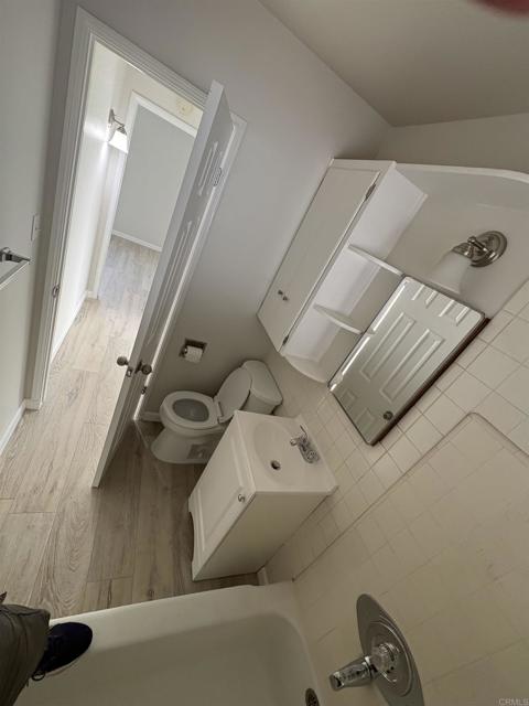 Detail Gallery Image 12 of 17 For 1929 D Ave, National City,  CA 91950 - 1 Beds | 1 Baths