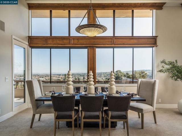 21 Deer Oaks Ct, Pleasanton CA: https://media.crmls.org/mediaz/4de6903e-e08f-4b71-9eb2-5226c1aa92fb.jpg