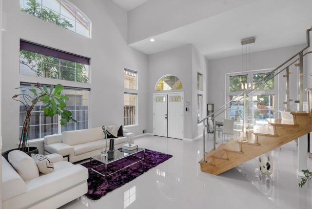 Image 7 of 59 For 364 Gardenia Drive