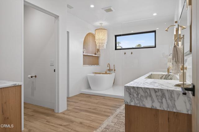 Detail Gallery Image 34 of 70 For 1305 Beachmont, Ventura,  CA 93001 - 4 Beds | 4 Baths