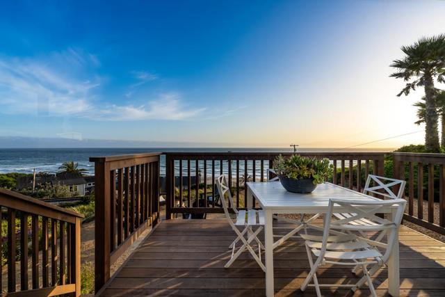 313 Vista Drive, Watsonville CA: https://media.crmls.org/mediaz/4de9d2f8-b7a6-4e23-a5c1-c55f32379e8b.jpg