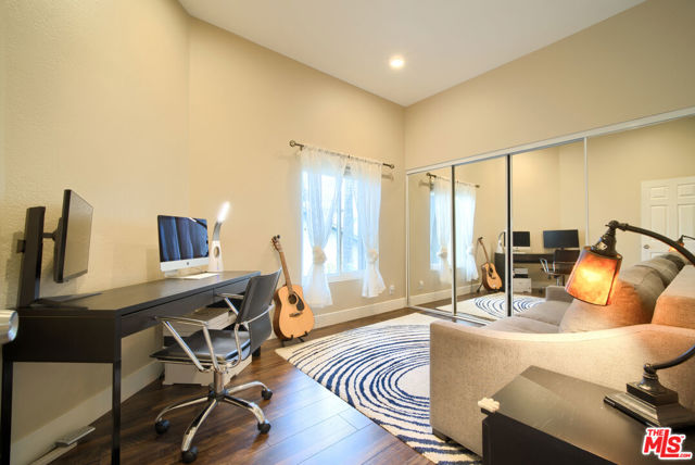 52 Carriage Hill Lane, Laguna Hills CA: https://media.crmls.org/mediaz/4deae025-5abe-4cbe-a5ed-5f72e1b25251.jpg