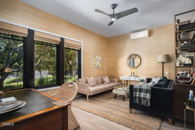 850 Sienna Way, Santa Ynez CA: https://media.crmls.org/mediaz/4deb54a9-e9a6-452a-90a6-66420ae8dbfc.jpg