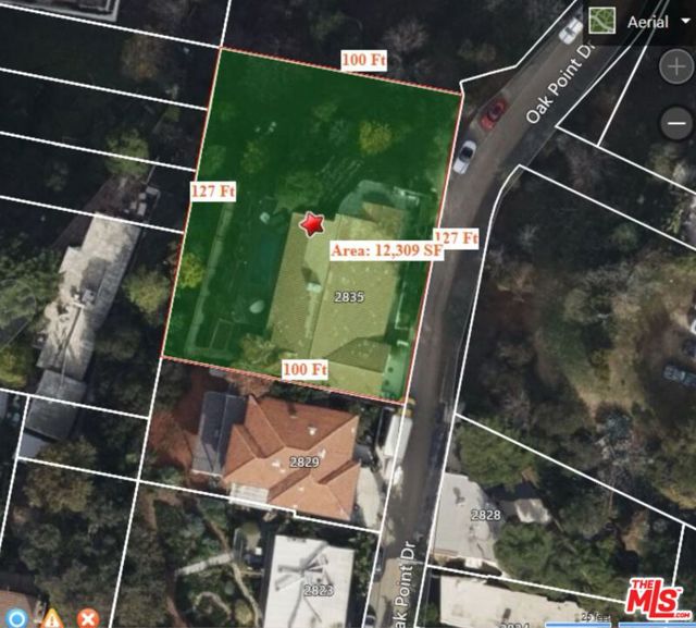 2835 Oak Point Drive, Los Angeles CA: https://media.crmls.org/mediaz/4debdbf6-1b05-43e8-b6a7-17c3d6e44473.jpg