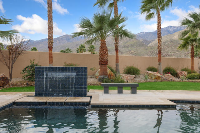3150 Cody Court, Palm Springs, CA 92264