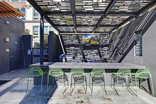 5394 Arnold Rd, Dublin CA: https://media.crmls.org/mediaz/4dec9e57-946d-41b6-8cef-b0b86b777c42.jpg