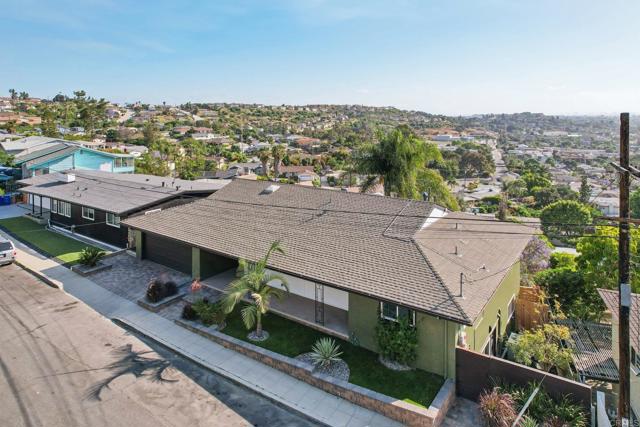 Image 4 of 73 For 4326 Avon Drive