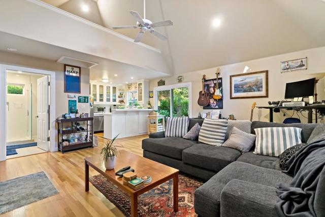 136 Finger Avenue, Redwood City CA: https://media.crmls.org/mediaz/4dedcbf7-e0e3-4670-8d3b-fe0ed1ccc61b.jpg