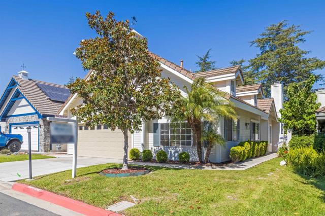 863 English Holly Lane, San Marcos CA: https://media.crmls.org/mediaz/4dee02e5-72a4-48db-9561-a473201f27dd.jpg