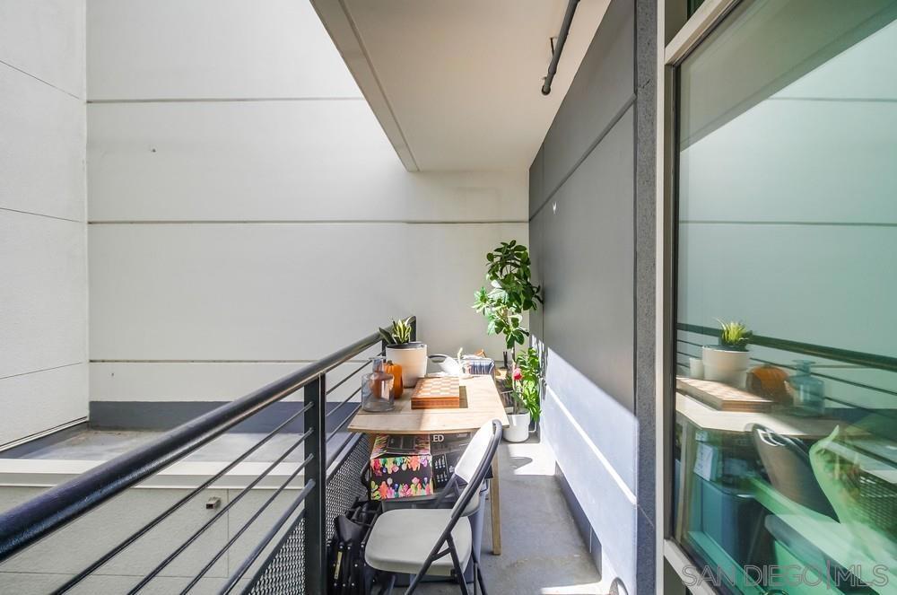 MLS #250040945SD image #22