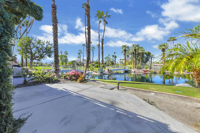 47 Ponderosa Circle, Palm Desert, CA 92211