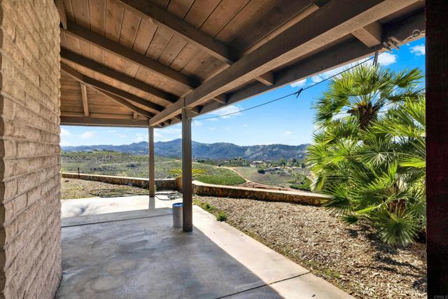 29345 Wilkes Rd, Valley Center, California 92082, 4 Bedrooms Bedrooms, ,3 BathroomsBathrooms,Single Family Residence,For Sale,Wilkes Rd,PTP2501423