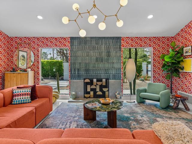 460 N Orchid Tree Lane, Palm Springs CA: https://media.crmls.org/mediaz/4def8965-535a-4502-b7d1-f1d093c17244.jpg