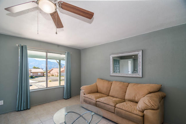 66590 Yucca Drive, Desert Hot Springs CA: https://media.crmls.org/mediaz/4df034d3-20c0-4fc4-9397-c908cd993f47.jpg