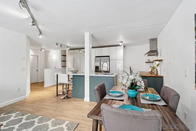 Image 12 of 29 For 6780 Friars Rd  365