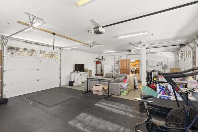 6433 Dehesa Road, El Cajon CA: https://media.crmls.org/mediaz/4df49f53-ccbb-4139-8f3f-ed1b19c31c1d.jpg