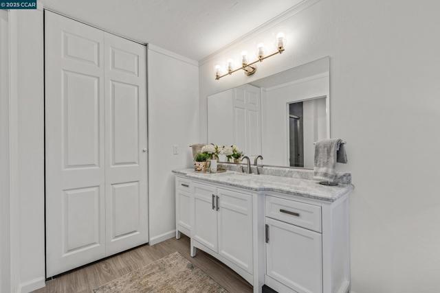 3641 Shenandoah Ct, Pleasanton CA: https://media.crmls.org/mediaz/4df4fe73-380b-4187-850a-89ebfc2185e0.jpg