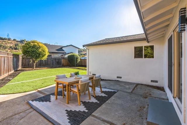 702 Cree Drive, San Jose CA: https://media.crmls.org/mediaz/4df51a1c-5181-4b0d-a392-e02ac29d8fe8.jpg