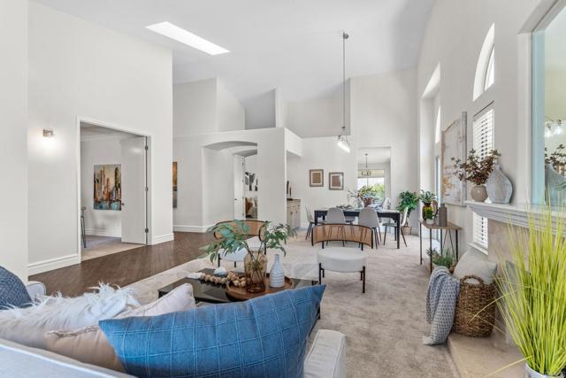 1337 Oak View Way, Escondido CA: https://media.crmls.org/mediaz/4df53e36-c885-452a-b240-937be5d79a25.jpg