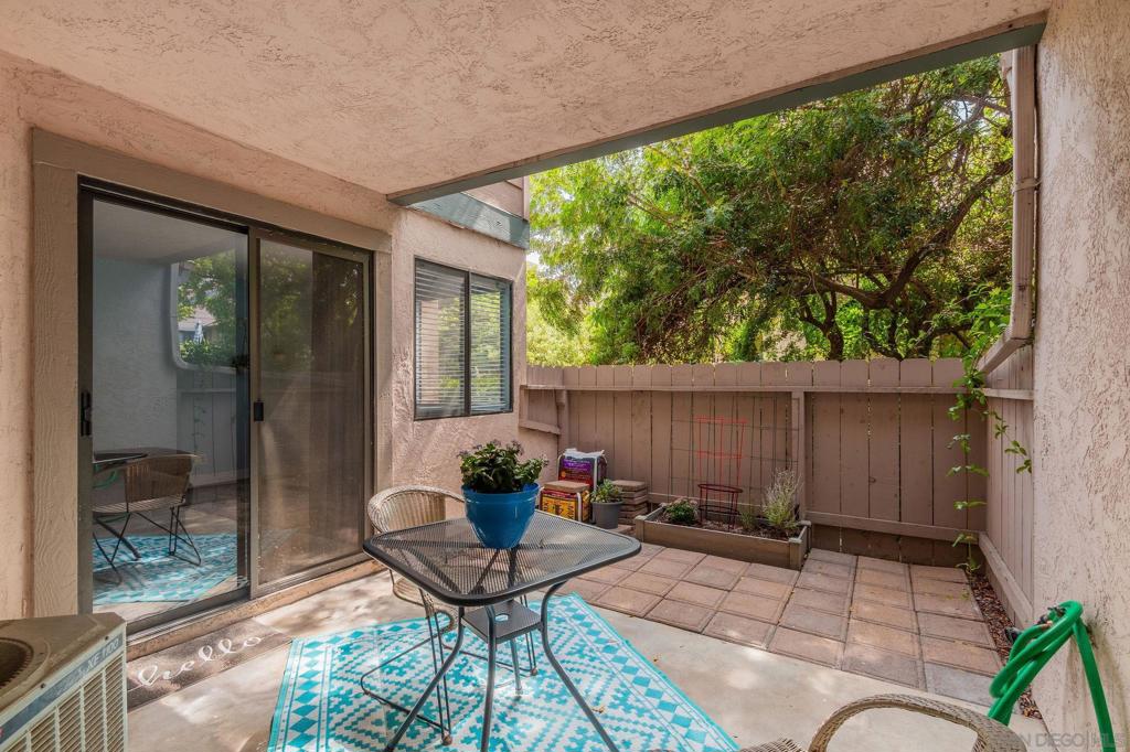 2970 Elm Tree Ct, Spring Valley, CA 91978