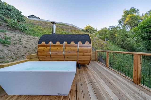 Image 30 of 47 For 3876 Mount Albertine Avenue