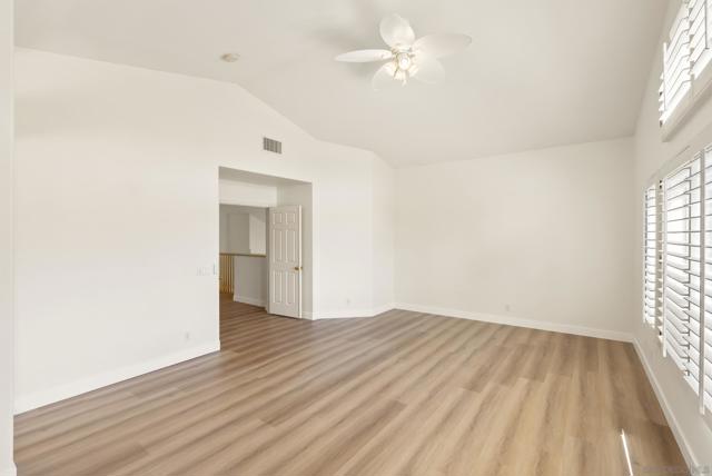 Image 28 of 48 For 6927 Wildrose Ter