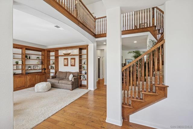 1266 Mariposa Rd, Carlsbad CA: https://media.crmls.org/mediaz/4dfa0ed3-d469-44e1-be41-1c66b1136384.jpg