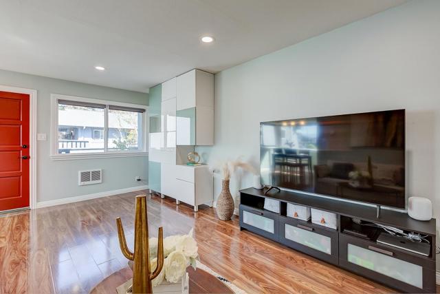 835 Bing Drive, Santa Clara CA: https://media.crmls.org/mediaz/4dfa45bc-9ba3-48af-a4f8-548548863318.jpg