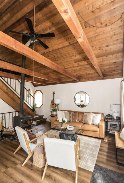 53840 Marian View Drive, Idyllwild CA: https://media.crmls.org/mediaz/4dfbb621-f0e8-4382-b7f4-b2a4dac89a24.jpg