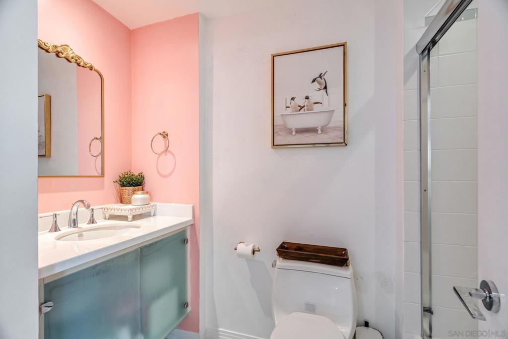 700 Harbor Dr - photo 11