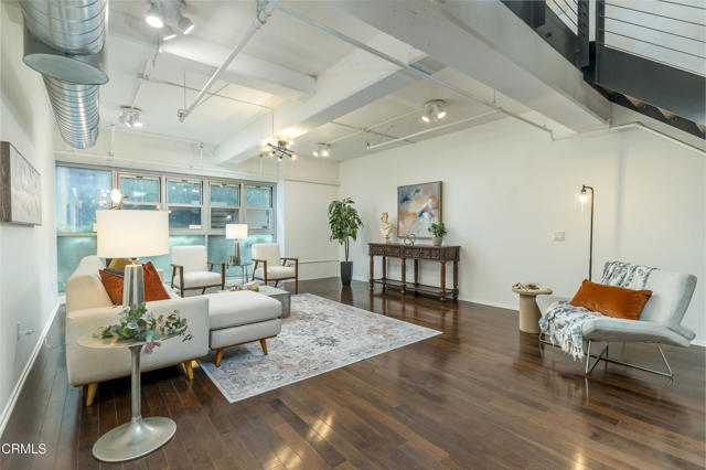 Detail Gallery Image 6 of 38 For 510 S Hewitt St #106,  Los Angeles,  CA 90013 - 2 Beds | 2 Baths